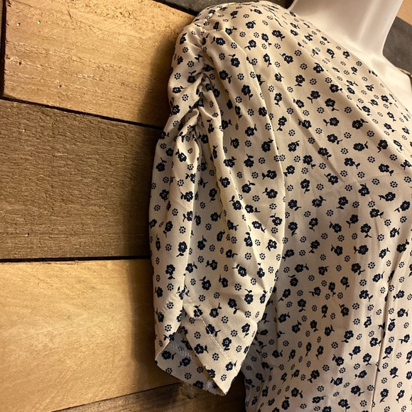 Vintage-Inspired Floral Button-Front Midi Dress - Size L 🔹 - Picture 6 of 11